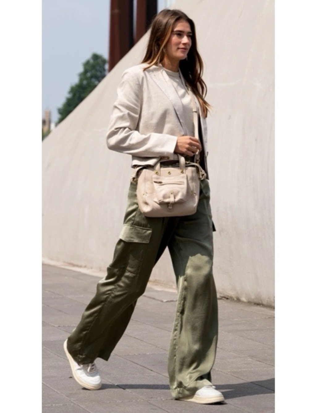 ba&sh “Cary” Satin Cargo Pants – Size 38 (NWT)